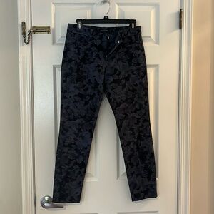 Banana Republic dress pants. Size 2. Color blue floral.